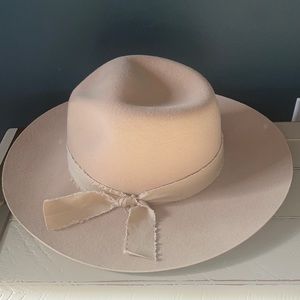 Gigi Pip Hannah Floppy Fedora-Cream